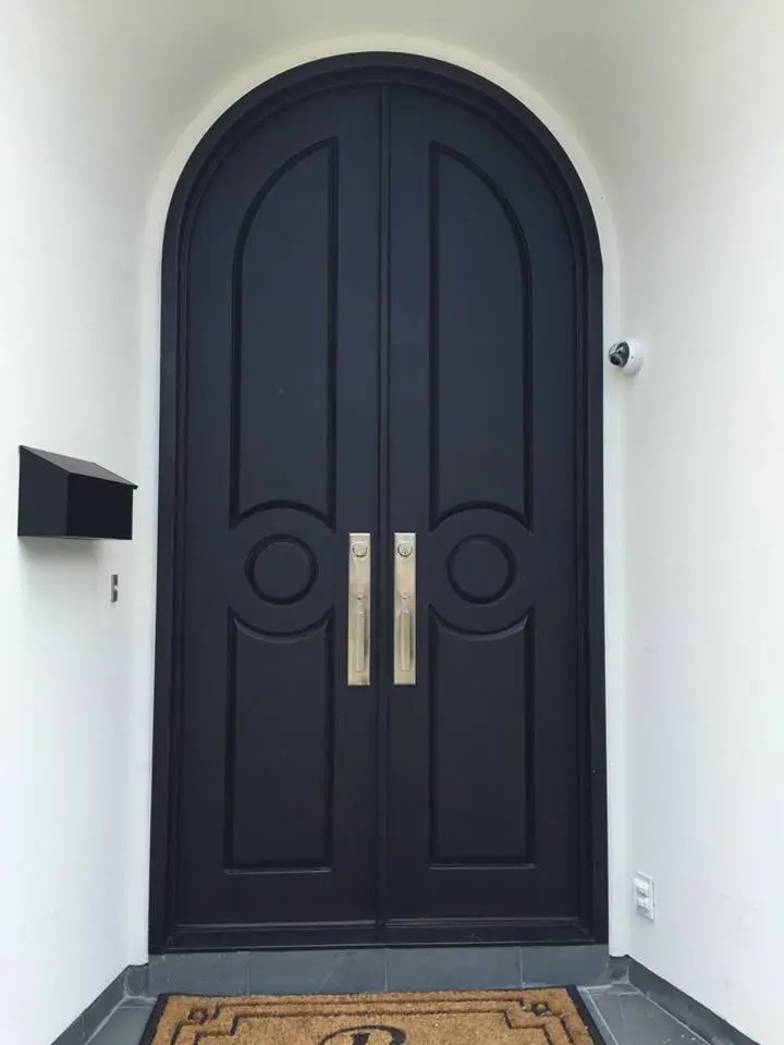 Metairie iron door design